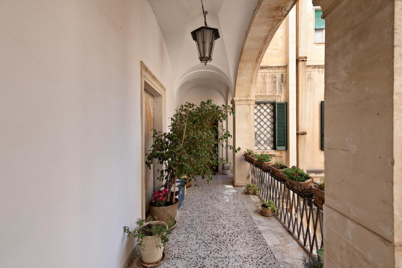 Vittorio Emanuele 6 Old Town - Lecce Selection Leilighet Eksteriør bilde